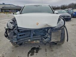 
										2016 Porsche Cayenne full									