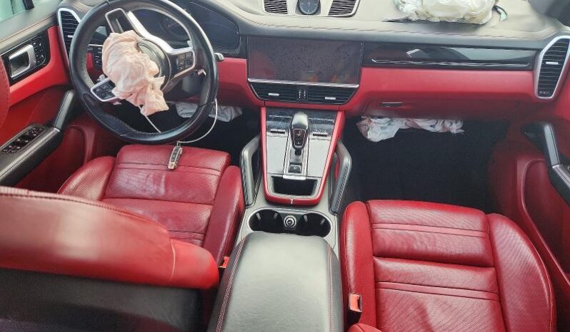 
								2019 Porsche Cayenne full									