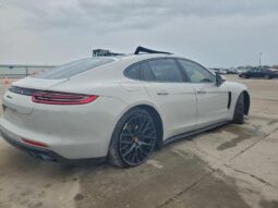 
										2019 Porsche Panamera full									