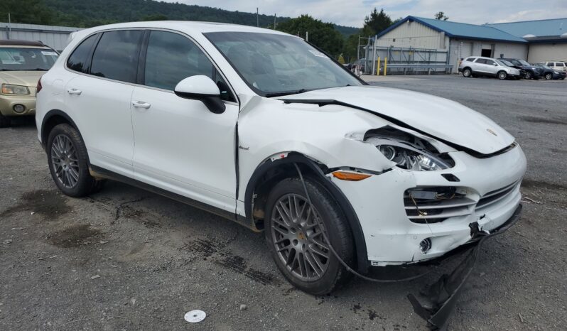 
								2014 Porsche Cayenne full									