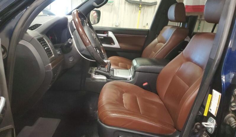 
								2016 Toyota Land cruiser full									