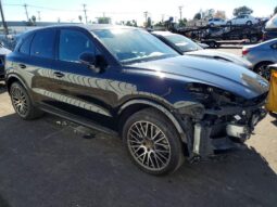 
										2021 Porsche Cayenne full									