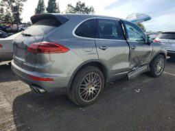 
										2018 Porsche Cayenne full									