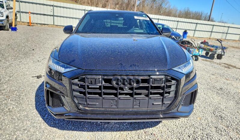 
								2021 Audi Q8 full									