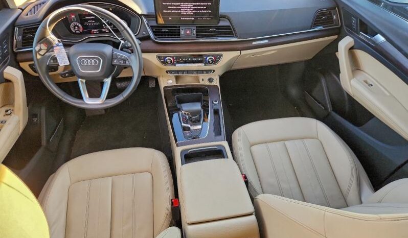 
								2022 Audi Q5 full									