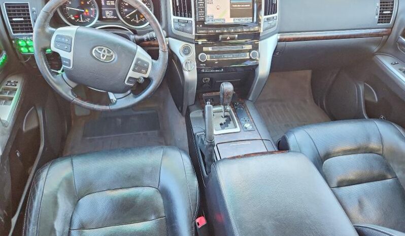
								2013 Toyota Land cruiser full									