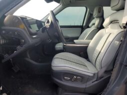 
										2025 Rivian R1s full									