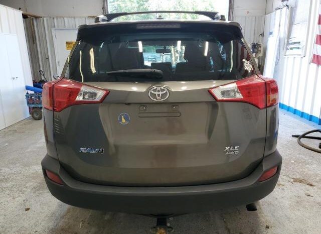 
								2015 Toyota Rav4 full									