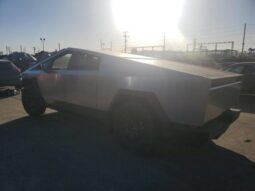 
										2024 Tesla Cybertruck full									