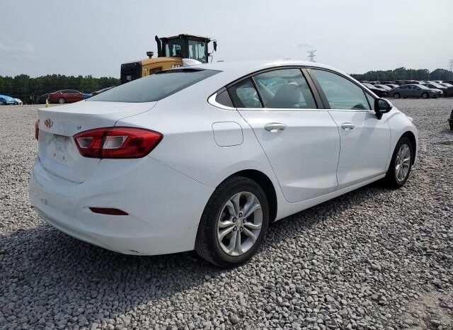 
								2019 Chevrolet Cruze full									