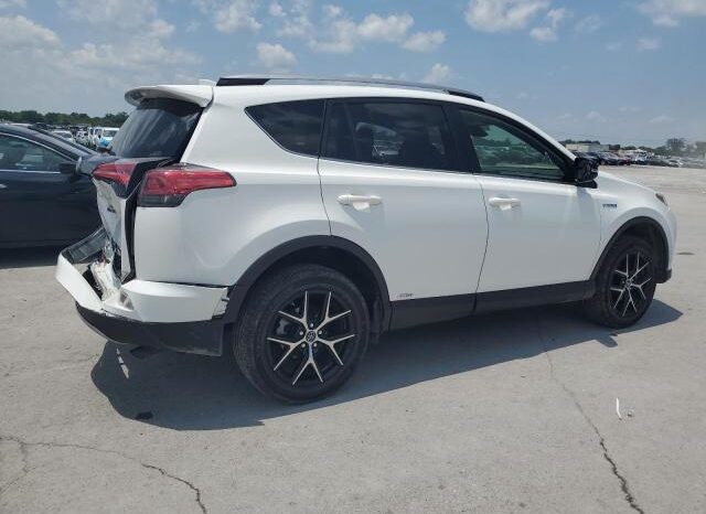 
								2018 Toyota Rav4 full									
