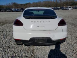 
										2016 Porsche Panamera full									