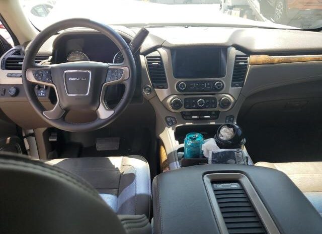 
								2016 Gmc Yukon full									