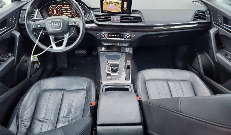 
								2018 Audi Q5 full									