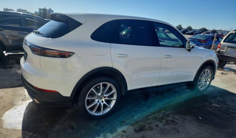 
								2020 Porsche Cayenne full									
