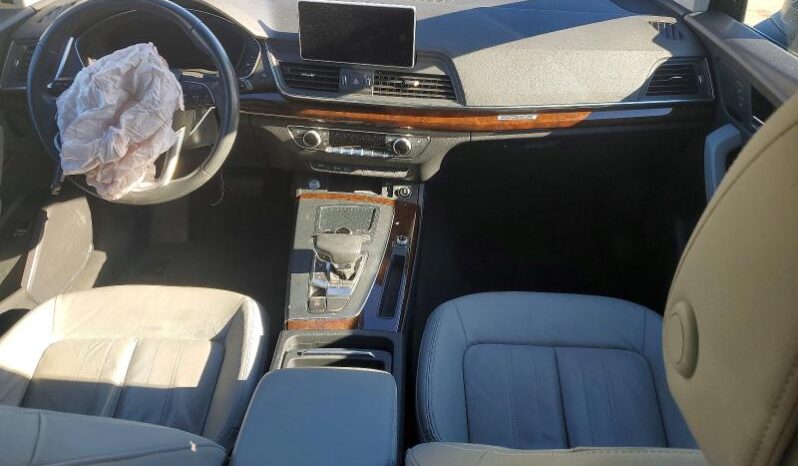
								2018 Audi Q5 full									