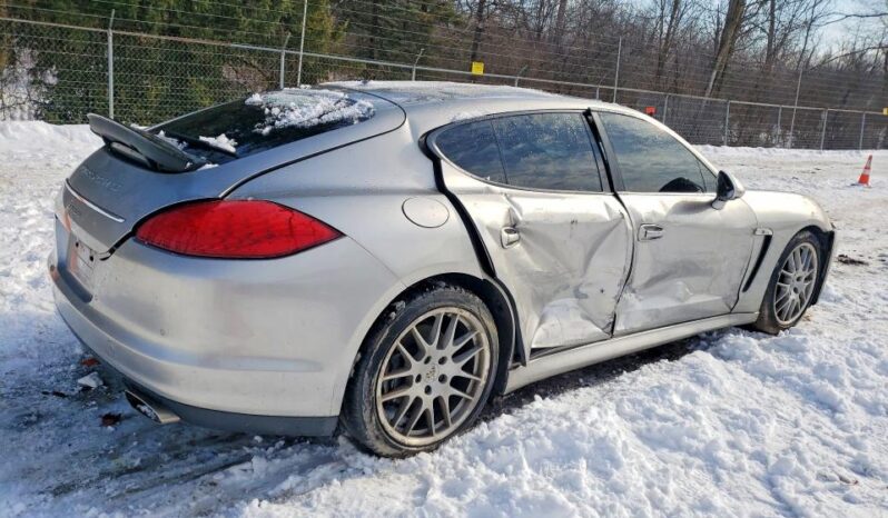 
								2012 Porsche Panamera full									