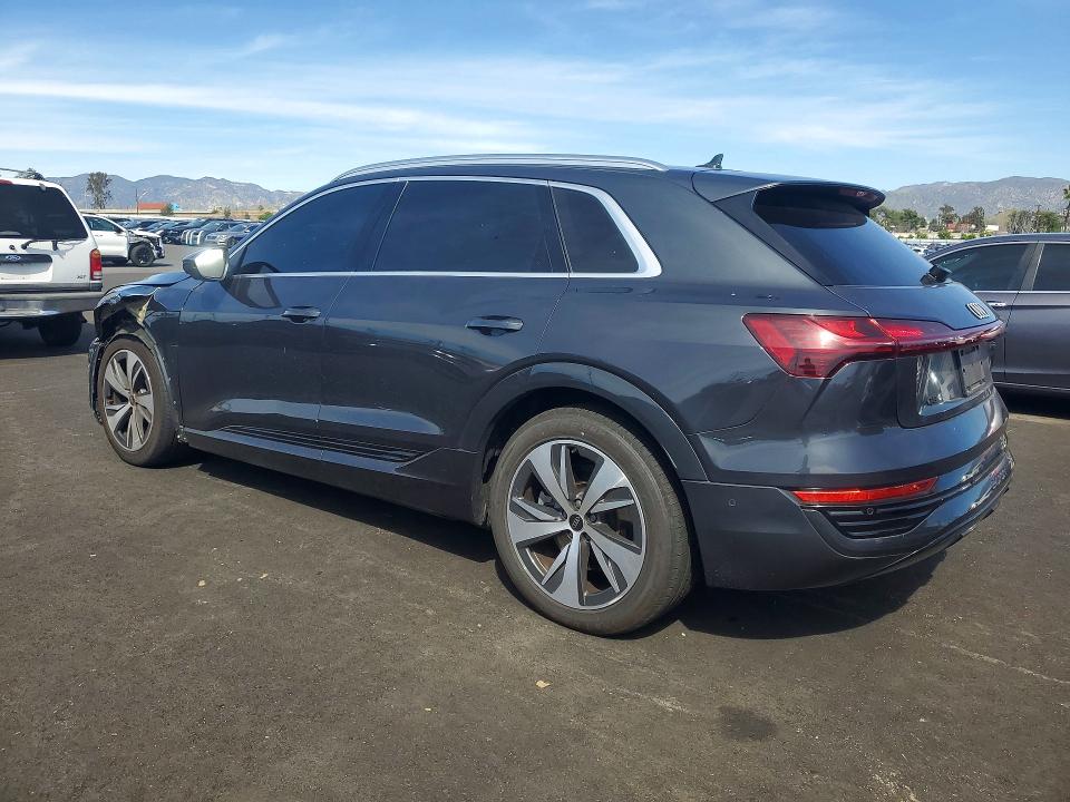 2024 Audi Q8