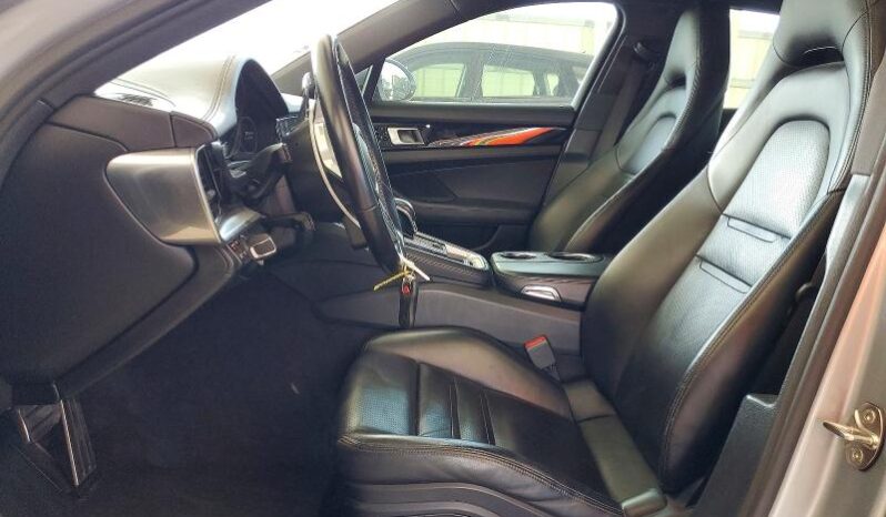 
								2018 Porsche Panamera full									