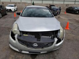 
										2013 Nissan Altima s full									