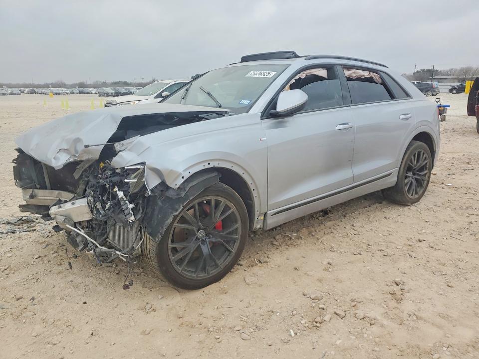 2021 Audi Q8
