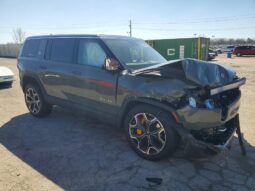 
										2023 Rivian R1s full									