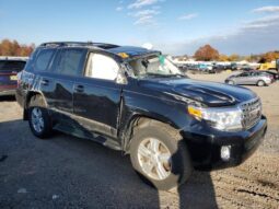 
										2015 Toyota Land cruis full									