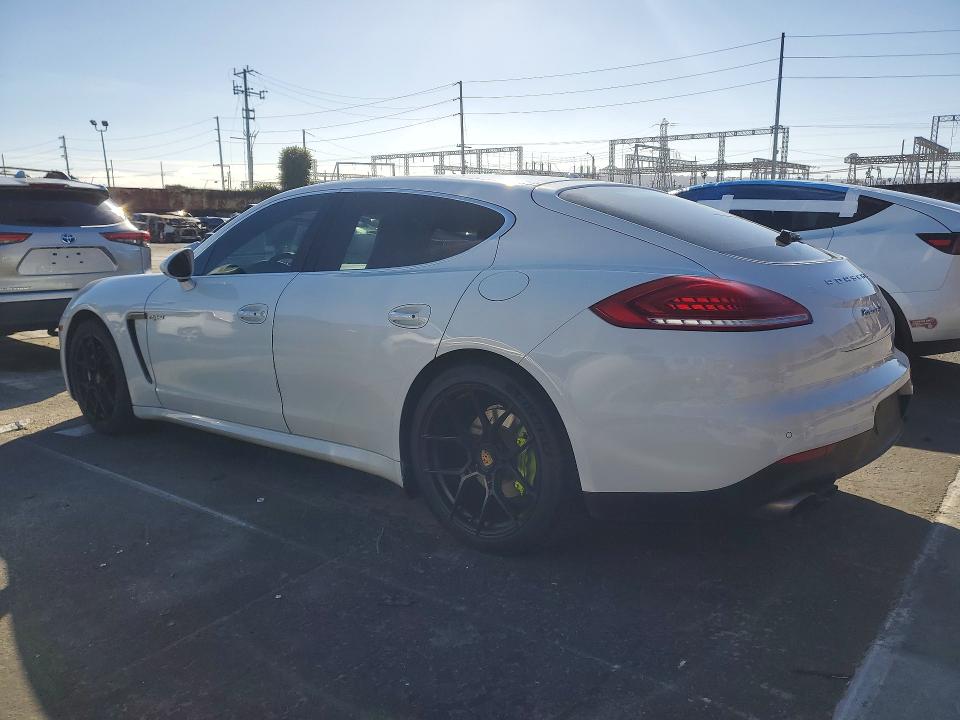 2015 Porsche Panamera