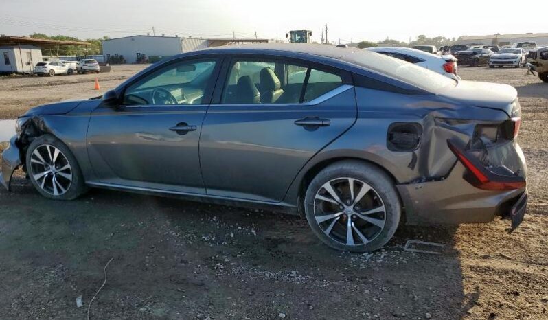 
								2019 Nissan Altima sr full									