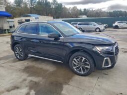 
										2022 Audi Q5 full									