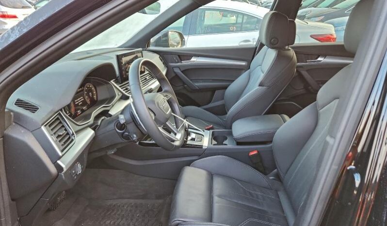
								2025 Audi Q5 full									