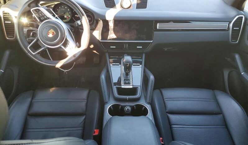 
								2023 Porsche Cayenne full									