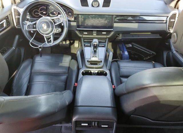 
								2019 Porsche Cayenne full									