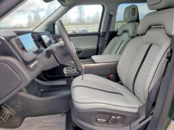 
										2025 Rivian R1s full									