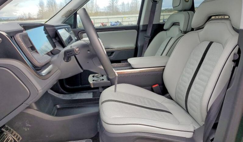 
								2025 Rivian R1s full									