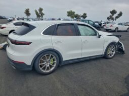 
										2020 Porsche Cayenne full									