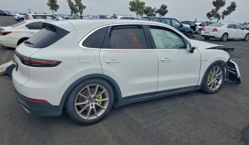 
								2020 Porsche Cayenne full									