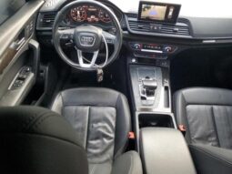 
										2019 Audi Q5 full									