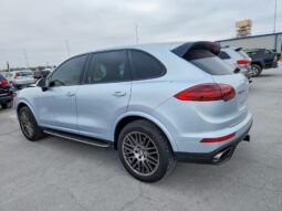 
										2017 Porsche Cayenne full									