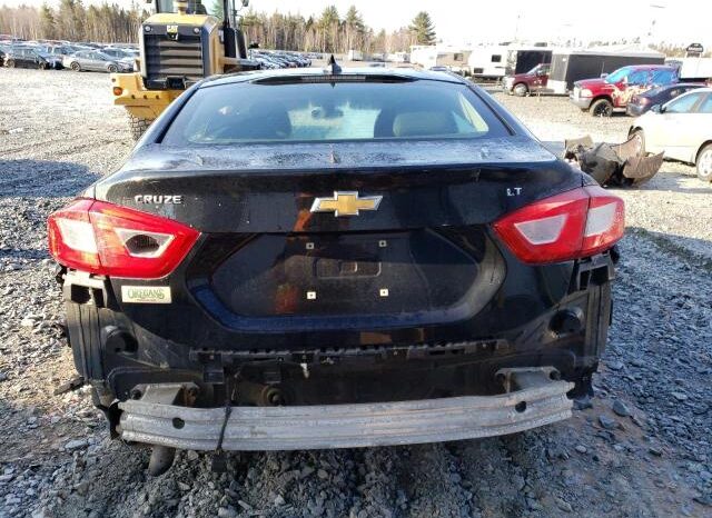 
								2018 Chevrolet Cruze full									