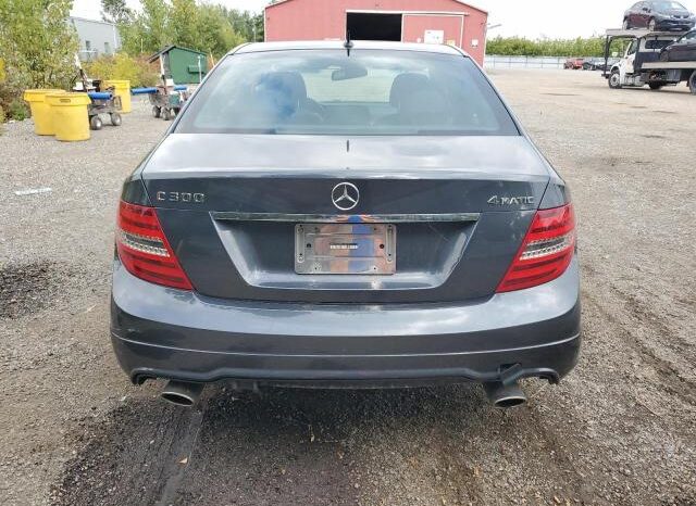 
								2013 Mercedes-benz C 300 4mat full									