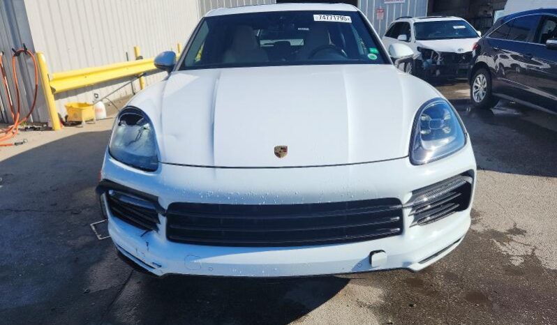 
								2020 Porsche Cayenne full									