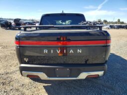 
										2022 Rivian R1t full									