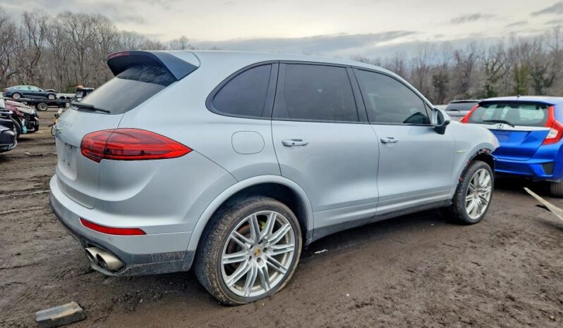 
								2017 Porsche Cayenne full									