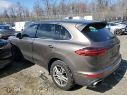 
										2016 Porsche Cayenne full									