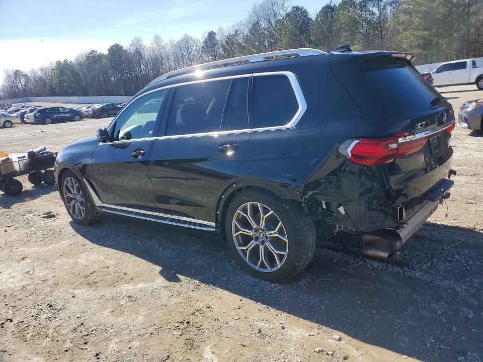 2020 BMW X7