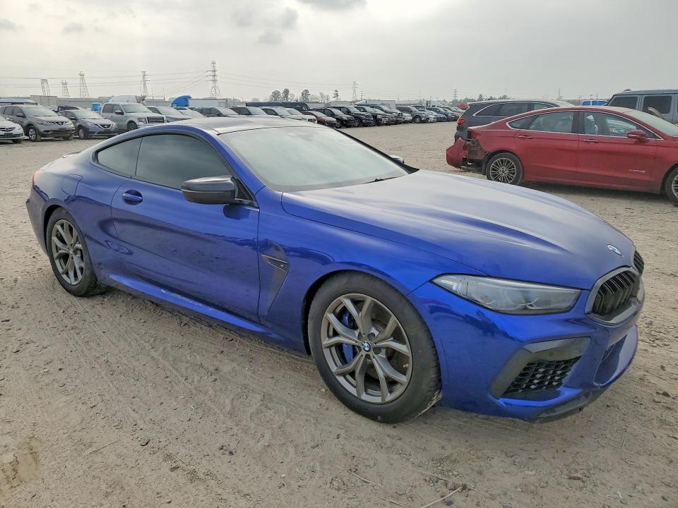 2024 BMW M8