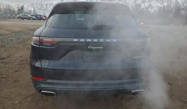 
								2019 Porsche Cayenne full									