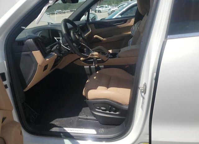 
								2024 Porsche Cayenne full									