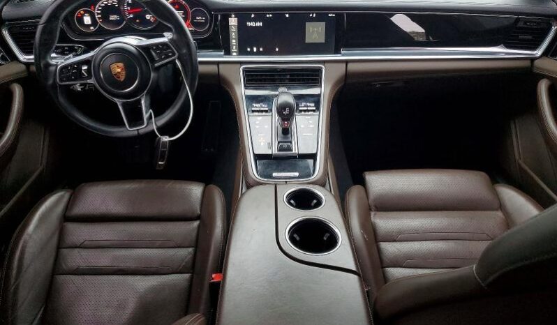 
								2017 Porsche Panamera full									